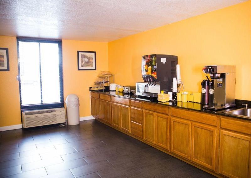 Red Roof Inn Mobile - Midtown Εξωτερικό φωτογραφία